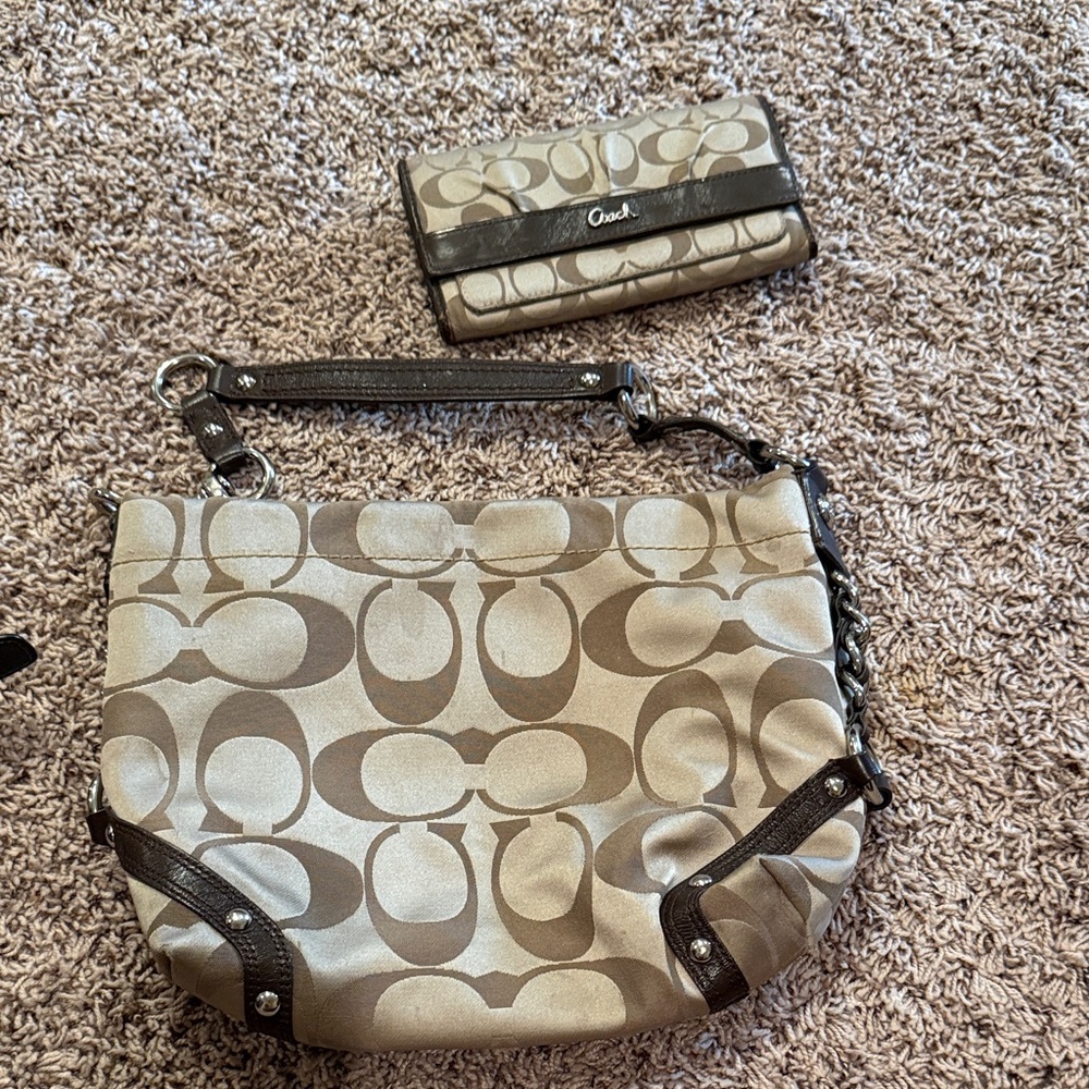 Coach Signature Tan and Brown Shoulder Bag Set